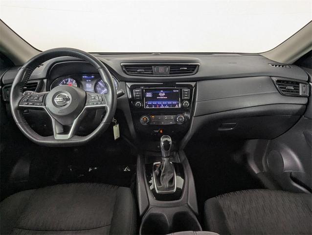 Photo of 2020 Brilliant Silver Metallic Nissan Rogue