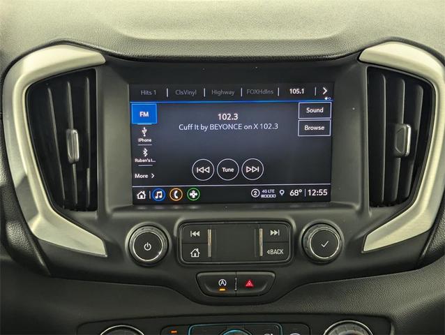 Photo of 2022 Marine Metallic GMC Terrain