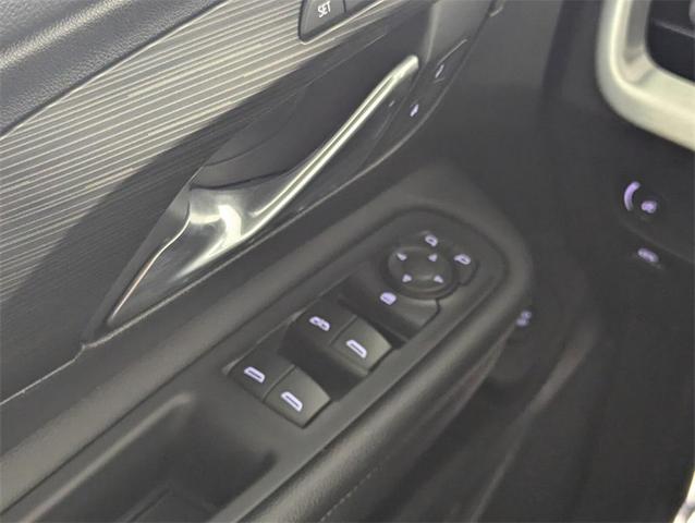 Photo of 2022 Marine Metallic GMC Terrain