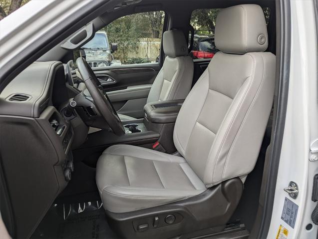 Photo of 2023 Summit White Chevrolet Suburban