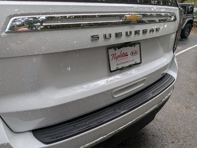 Photo of 2023 Summit White Chevrolet Suburban