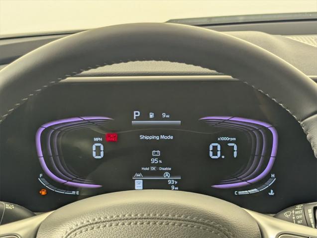 Photo of 2025 Glacial White Pearl Kia Telluride