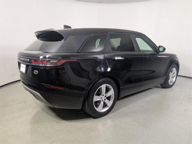 Photo of 2019 Narvik Black Land Rover Range Rover