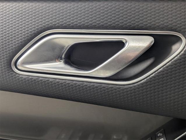 Photo of 2019 Narvik Black Land Rover Range Rover
