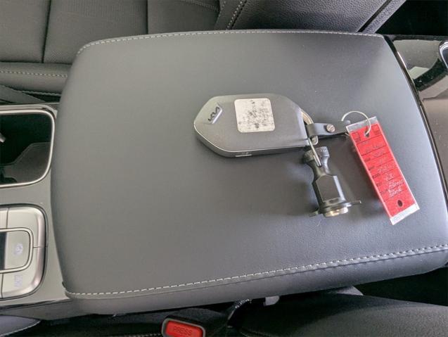 Photo of 2025 Ebony Black Kia Telluride