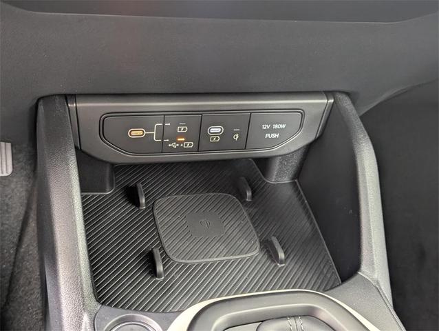 Photo of 2025 Gray Kia K4