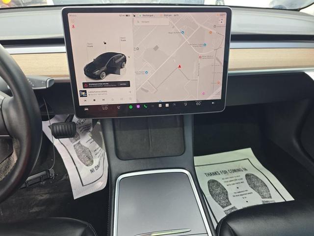 Photo of 2022 Solid Black Tesla Model 3