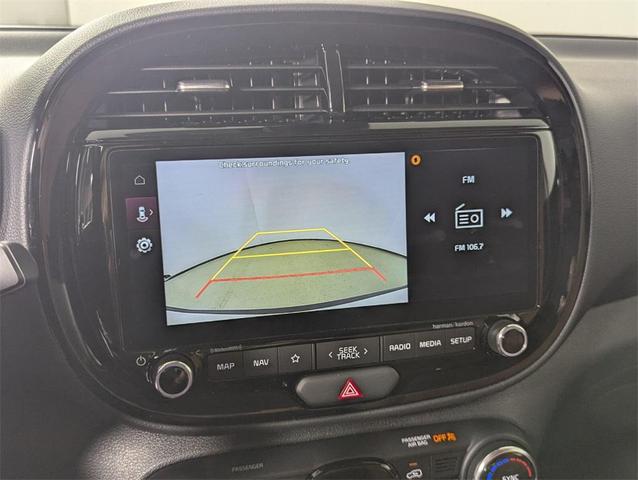 Photo of 2025 Clear White/Black Roof Kia Soul