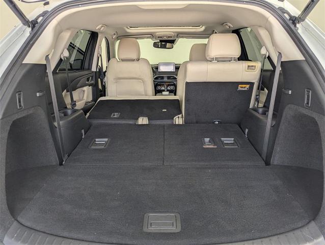 Photo of 2018 Snowflake White Pearl Mica Mazda CX-9