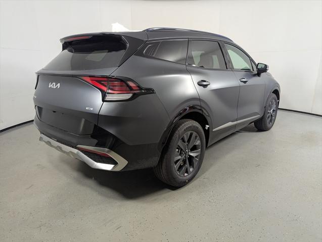 Photo of 2025 Shadow Matte Gray Kia Sportage Hybrid