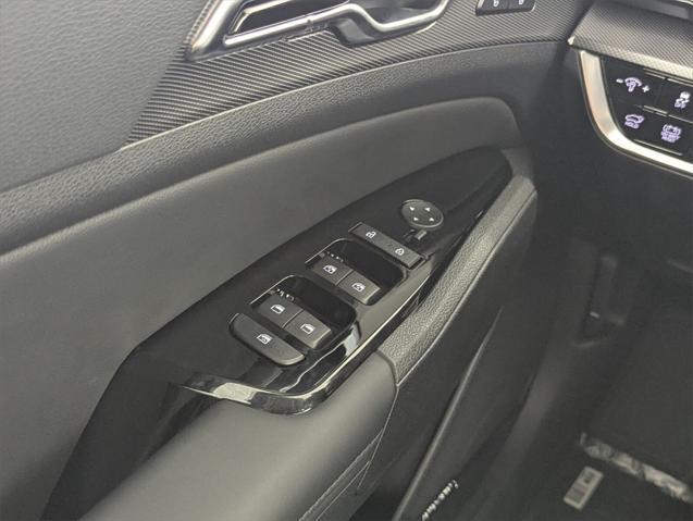 Photo of 2025 Shadow Matte Gray Kia Sportage Hybrid