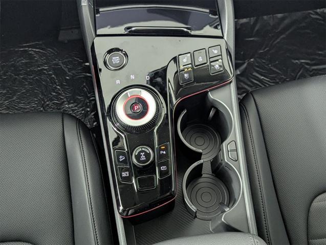 Photo of 2025 Shadow Matte Gray Kia Sportage Hybrid