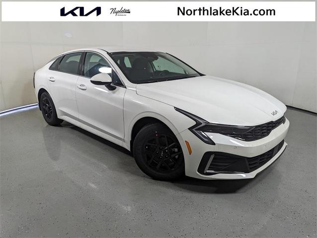 Photo of 2025 Snow White Pearl Kia K5