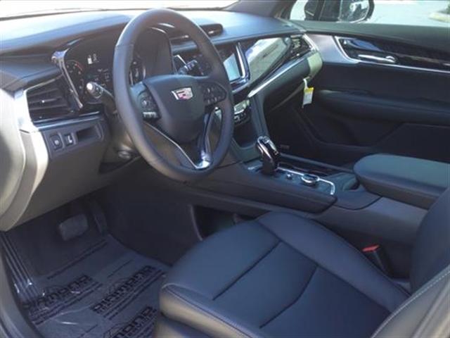 Photo of 2025 Argent Silver Metallic Cadillac XT6