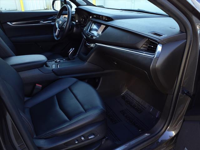 Photo of 2020 Dark Mocha Metallic Cadillac XT5