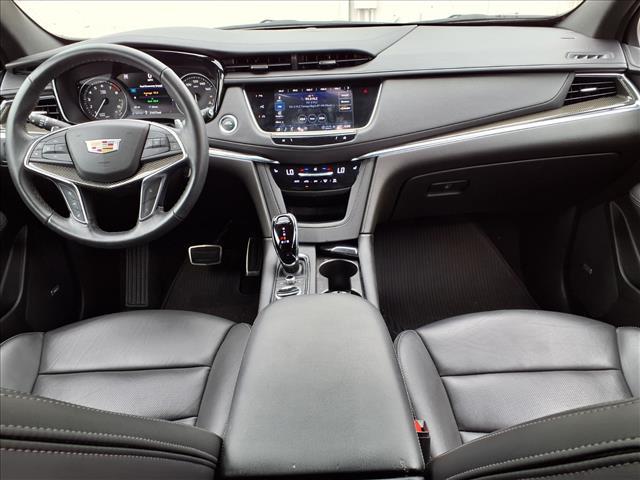 Photo of 2022 Stellar Black Metallic Cadillac XT5