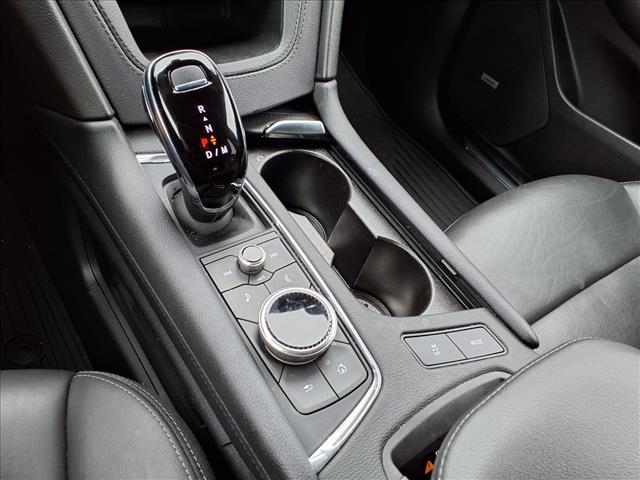 Photo of 2022 Stellar Black Metallic Cadillac XT5