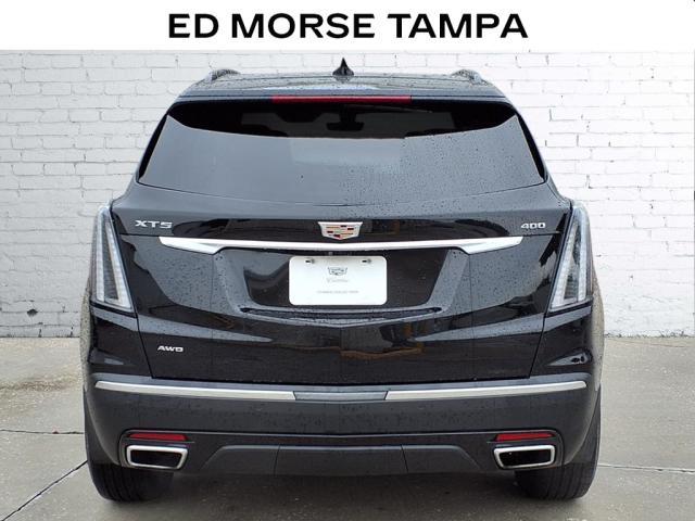 Photo of 2022 Stellar Black Metallic Cadillac XT5