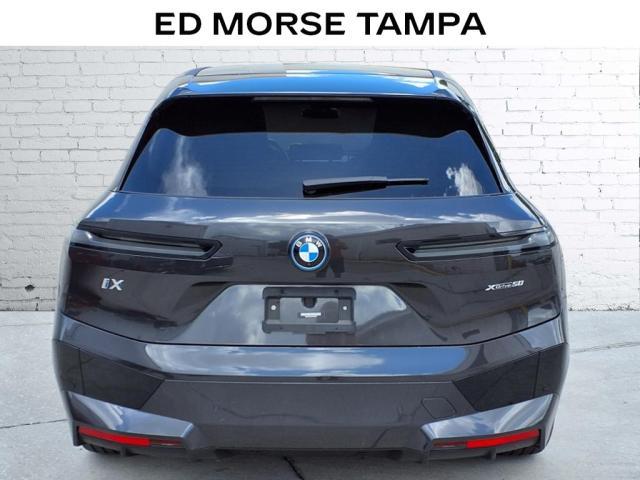 Photo of 2023 Dark Graphite Metallic BMW iX