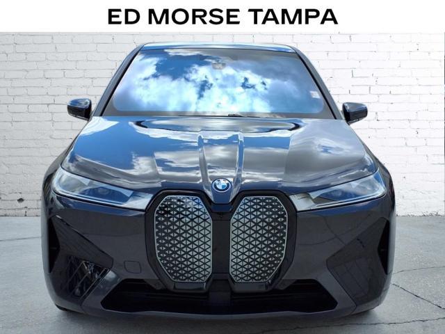 Photo of 2023 Dark Graphite Metallic BMW iX