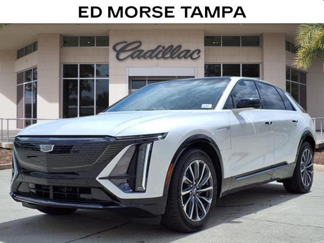 Photo of 2025 Crystal White Tricoat Cadillac LYRIQ