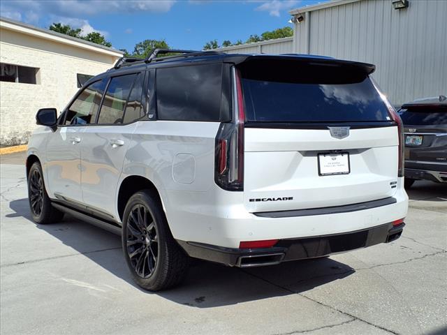 Photo of 2021 Crystal White Tricoat Cadillac Escalade