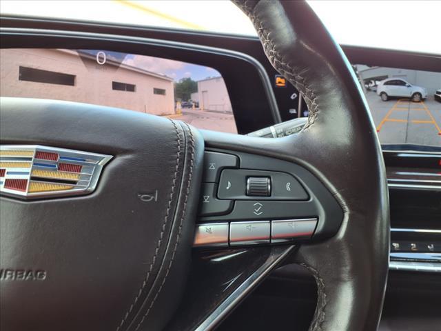 Photo of 2021 Crystal White Tricoat Cadillac Escalade