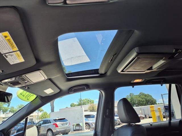 Photo of 2022 Crystal Black Pearl Honda Pilot