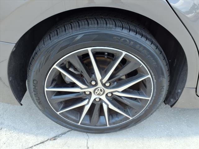 Photo of 2021 Predawn Gray Mica Toyota Camry