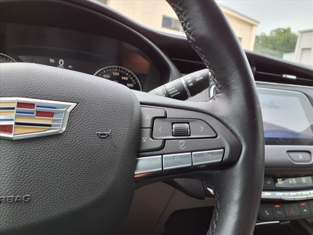 Photo of 2023 Galactic Gray Metallic Cadillac XT4