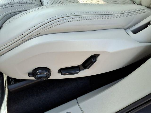 Photo of 2022 Denim Blue Metallic Volvo XC90
