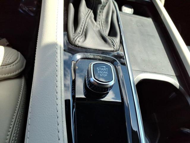 Photo of 2022 Denim Blue Metallic Volvo XC90