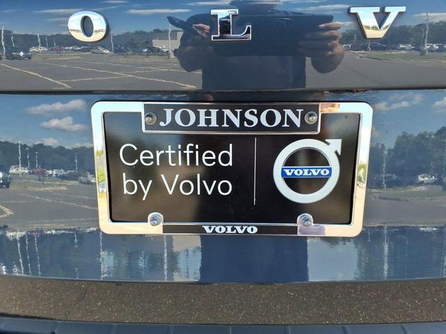 Photo of 2022 Denim Blue Metallic Volvo XC90