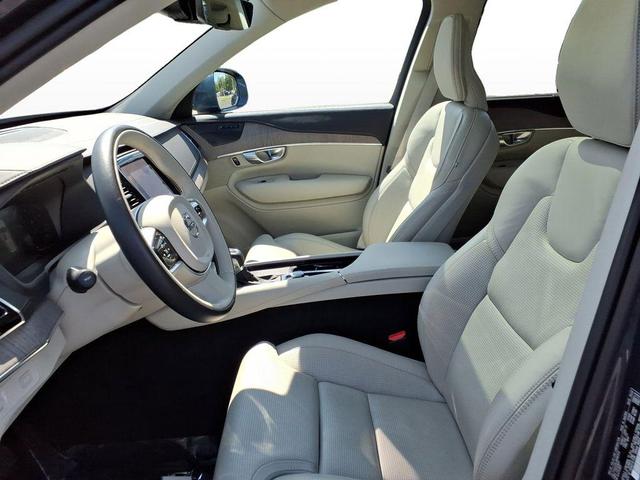 Photo of 2022 Denim Blue Metallic Volvo XC90