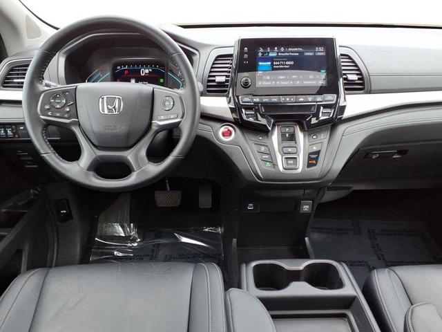 Photo of 2024 Modern Steel Metallic Honda Odyssey