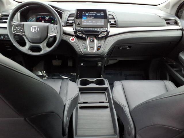 Photo of 2024 Modern Steel Metallic Honda Odyssey