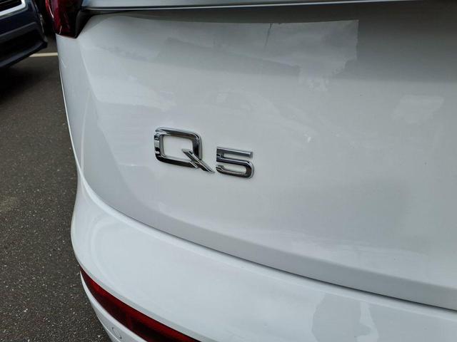 Photo of 2024 White Audi Q5