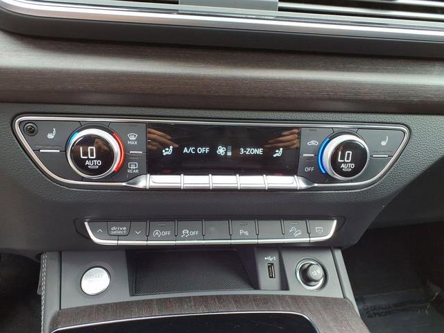 Photo of 2024 White Audi Q5