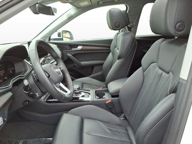 Photo of 2024 White Audi Q5