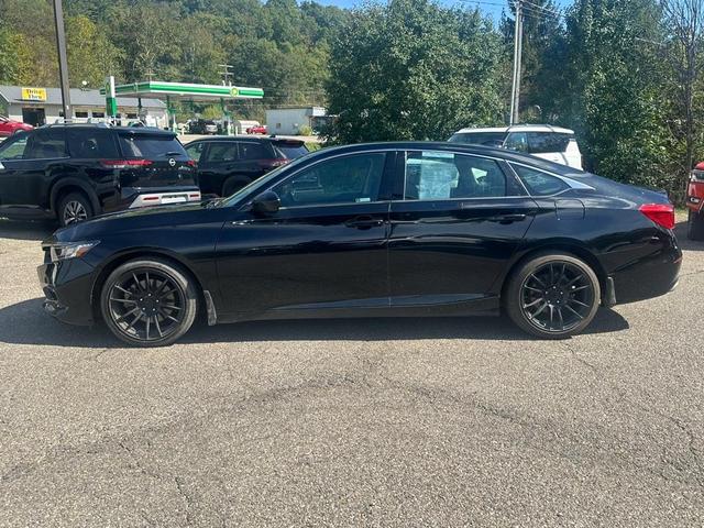 Photo of 2021 Crystal Black Pearl Honda Accord