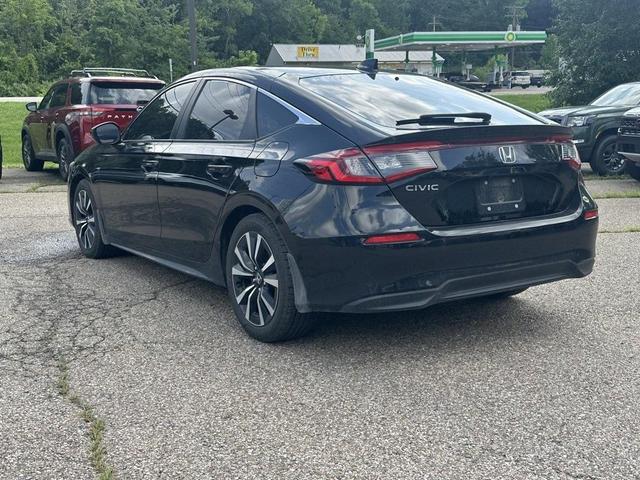 Photo of 2024 Crystal Black Pearl Honda Civic