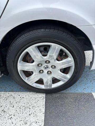 Photo of 2010 Silver Honda Civic