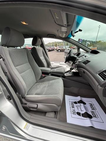 Photo of 2010 Silver Honda Civic