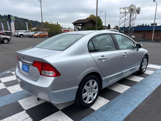 Photo of 2010 Silver Honda Civic