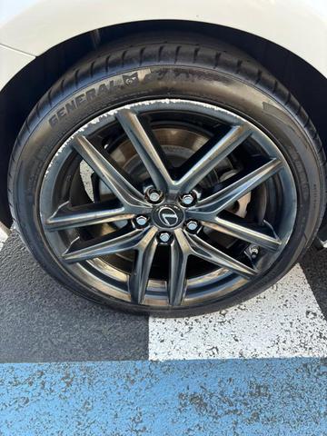 Photo of 2016 White Lexus IS 350