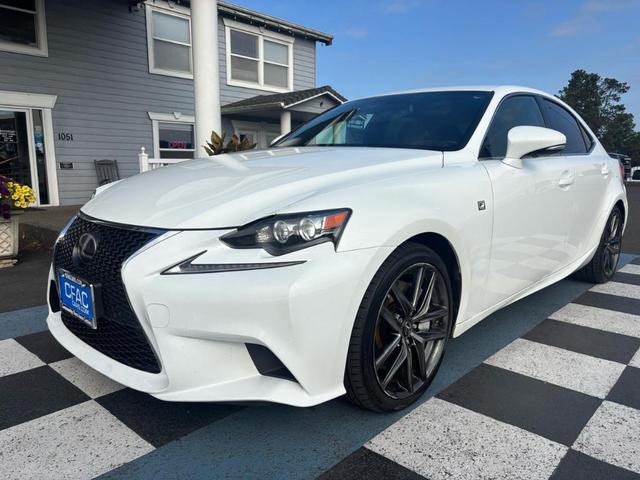 Photo of 2016 White Lexus IS 350
