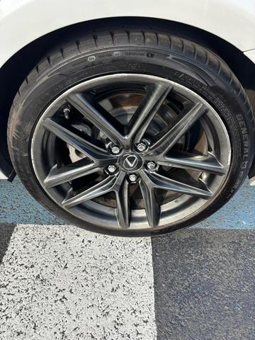 Photo of 2016 White Lexus IS 350