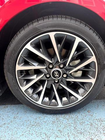 Photo of 2022 Ruby Hyundai SONATA