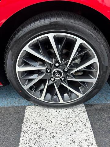 Photo of 2022 Ruby Hyundai SONATA
