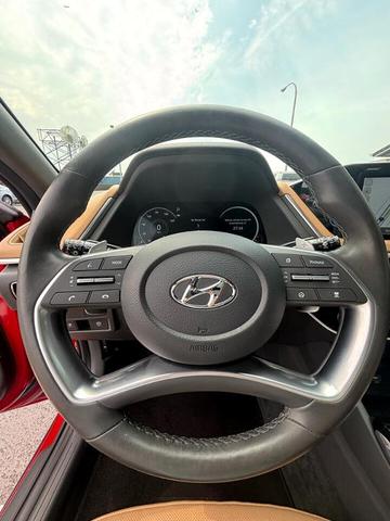 Photo of 2022 Ruby Hyundai SONATA